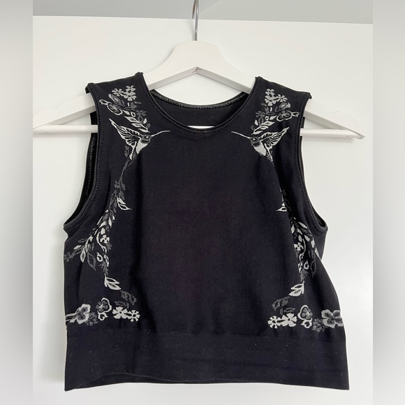 Bundle: Lucas Hugh 🇬🇧 Athleisure - Picture 5 of 7